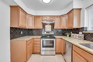 2414 Heather Ridge Ct, Webster, TX 77598 - Photo 15