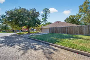 3327 Willowbend Rd, Montgomery, TX 77356 - Photo 35