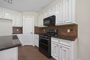 3327 Willowbend Rd, Montgomery, TX 77356 - Photo 19