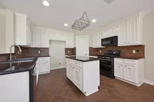 3327 Willowbend Rd, Montgomery, TX 77356 - Photo 17