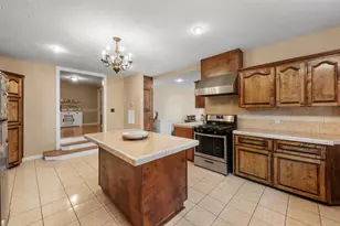 6900 Gregdale Rd, Houston, TX 77049 - Photo 21