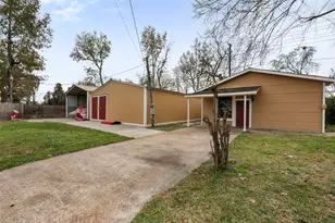 6900 Gregdale Rd, Houston, TX 77049 - Photo 35