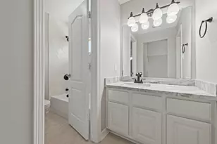 5402 Maybrook Park Ln, Katy, TX 77450 - Photo 35