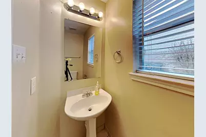 2218 Laurel Oaks Drive, Houston, TX 77014 - Photo 9