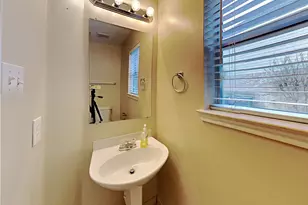 2218 Laurel Oaks Dr, Houston, TX 77014 - Photo 9