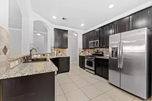 24102 Rosalia Ct, Richmond, TX 77406 - Photo 9