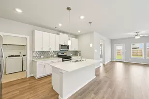 16993 Juniper Blossom Bnd, Conroe, TX 77302 - Photo 13