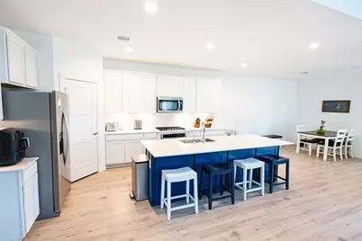 14035 Valley Creek Court, Conroe, TX 77384 - Photo 5