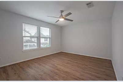 1422 Ruthven Street, Houston, TX 77019 - Photo 17