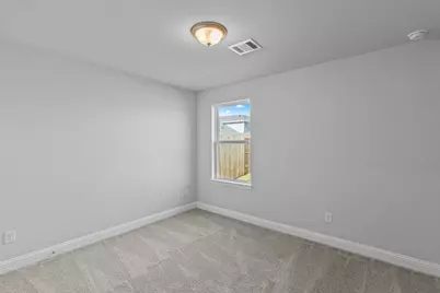 2233 W Post Oak Circle, Dayton, TX 77535 - Photo 15