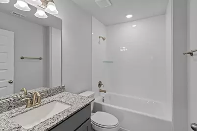 2233 W Post Oak Circle, Dayton, TX 77535 - Photo 15