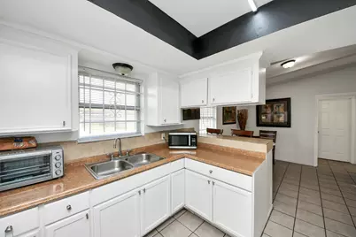 6319 Guadalupe Street, Houston, TX 77016 - Photo 23