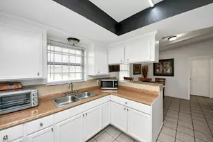 6319 Guadalupe St, Houston, TX 77016 - Photo 23