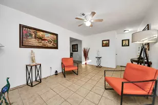 6319 Guadalupe St, Houston, TX 77016 - Photo 9