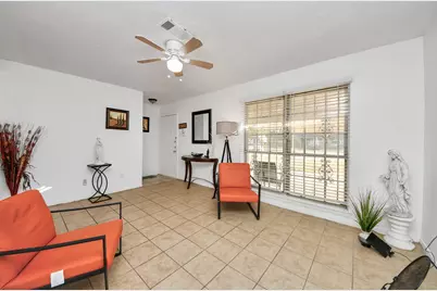 6319 Guadalupe Street, Houston, TX 77016 - Photo 11