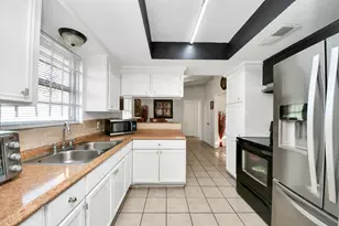 6319 Guadalupe St, Houston, TX 77016 - Photo 7