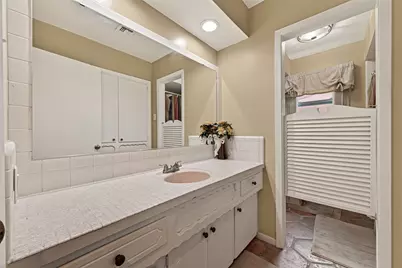 10062 Warwana Road, Houston, TX 77080 - Photo 29