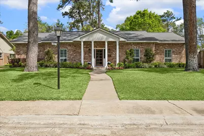 10106 Candlewood Drive, Houston, TX 77042 - Photo 1
