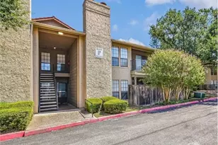 1202 Thorpe Ln, San Marcos, TX 78666 - Photo 1