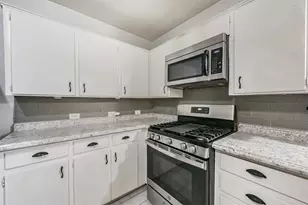 810 10th Ave N, Texas City, TX 77590 - Photo 13