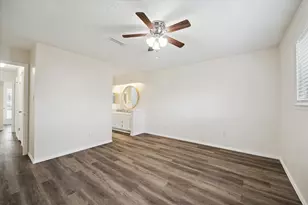 5815 Bridgegate Dr, Spring, TX 77373 - Photo 9