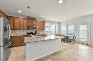 12422 Upland Rapids Dr, Houston, TX 77089 - Photo 23