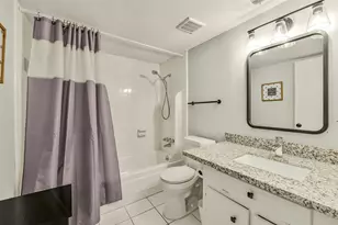 15719 Stonehaven Dr, Houston, TX 77059 - Photo 21