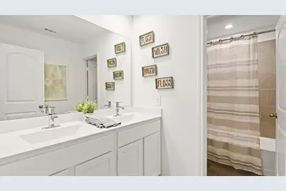 13136 Sorrento Bay Drive, Willis, TX 77318 - Photo 33