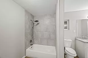 605 West Ave, Pasadena, TX 77502 - Photo 17