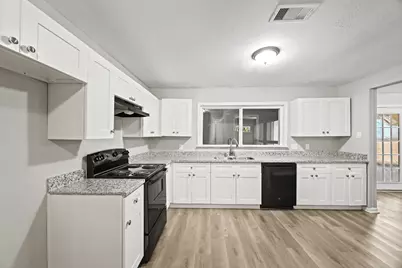 605 West Avenue, Pasadena, TX 77502 - Photo 9