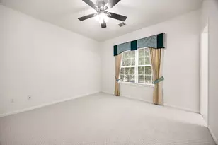 4610 Round Rock Ct, Sugar Land, TX 77479 - Photo 27