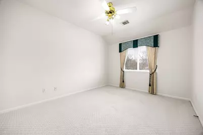 4610 Round Rock Court, Sugar Land, TX 77479 - Photo 31