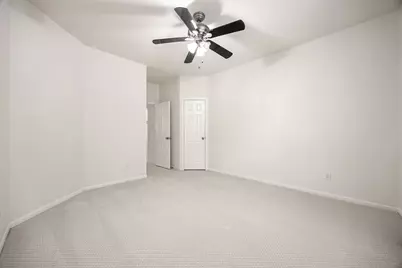 4610 Round Rock Court, Sugar Land, TX 77479 - Photo 29