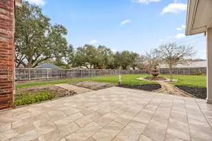 4610 Round Rock Ct, Sugar Land, TX 77479 - Photo 33