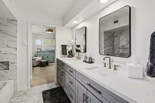 1715 Briarmead Dr, Houston, TX 77057 - Photo 25