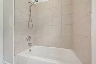 1537 Alexander St, Houston, TX 77008 - Photo 29