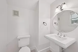 1537 Alexander St, Houston, TX 77008 - Photo 17