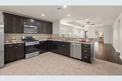 2811 Cone Flower Drive, Richmond, TX 77469 - Photo 15