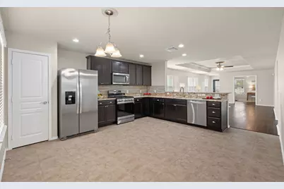 2811 Cone Flower Drive, Richmond, TX 77469 - Photo 13