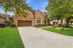 51 Woodglade Way, The Woodlands, TX 77375 - Photo 1