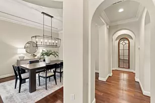 51 Woodglade Way, The Woodlands, TX 77375 - Photo 9