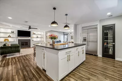 13830 Barryknoll Lane, Houston, TX 77079 - Photo 23