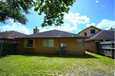 106 Coffee Lane, Lake Jackson, TX 77566 - Photo 33