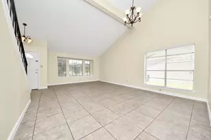 13507 White Cliff Dr, Houston, TX 77065 - Photo 5