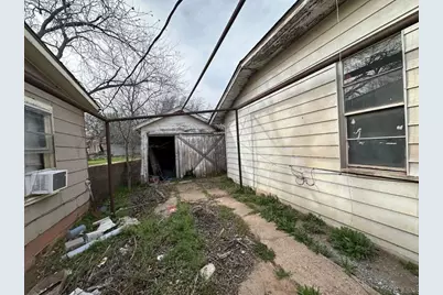 509 N Waggoner Street, Electra, TX 76360 - Photo 13