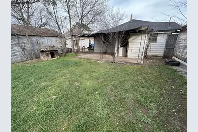 509 N Waggoner Street, Electra, TX 76360 - Photo 15