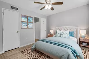 517 Southwest Pkwy, College Station, TX 77840 - Photo 9