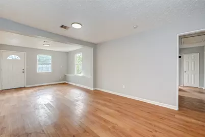 7946 Jutland Road, Houston, TX 77033 - Photo 3