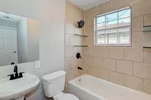 7946 Jutland Rd, Houston, TX 77033 - Photo 7