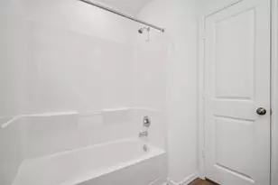 4103 Neches Bnd Dr, Baytown, TX 77521 - Photo 7